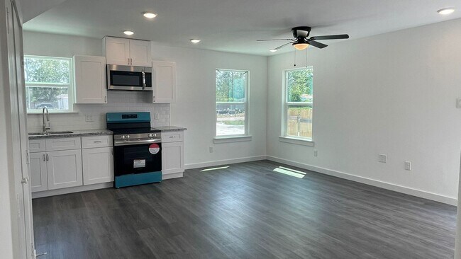 9531 Everglade Dr in Houston, TX - Building Photo - Building Photo