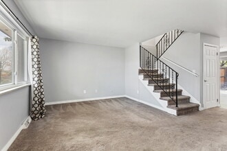 6711 S Race St in Centennial, CO - Building Photo - Building Photo