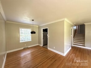1127 Queensgate St in Gastonia, NC - Building Photo - Building Photo