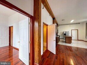 1301 Vine St-Unit -2F in Philadelphia, PA - Building Photo - Building Photo