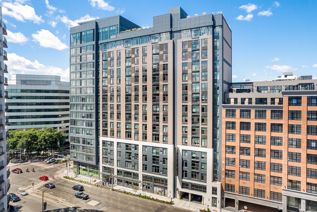 The Smyth in Stamford, CT - Building Photo - Building Photo