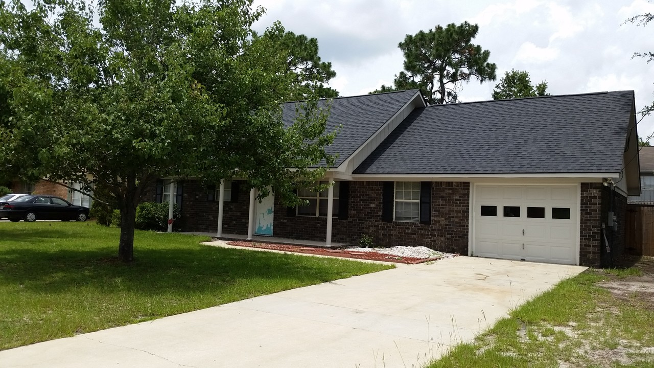 954 Wedgewood Way in Hinesville, GA - Building Photo