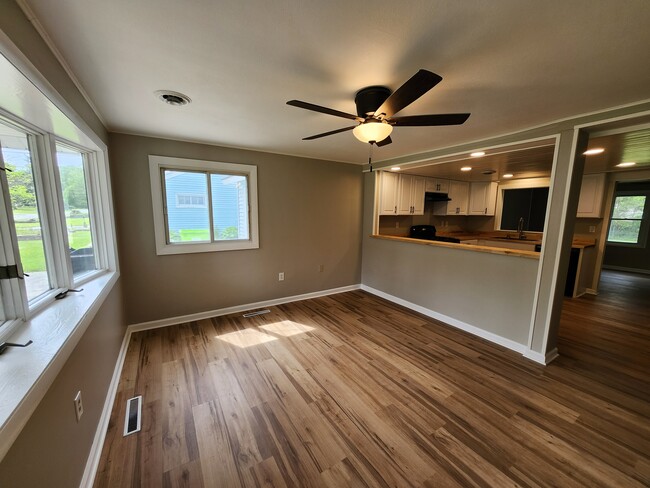 27 Lincoln Rd in Syracuse, NY - Building Photo - Building Photo