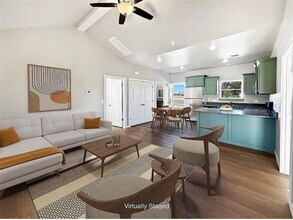 1315 S Sheppard St in Chickasha, OK - Building Photo - Building Photo