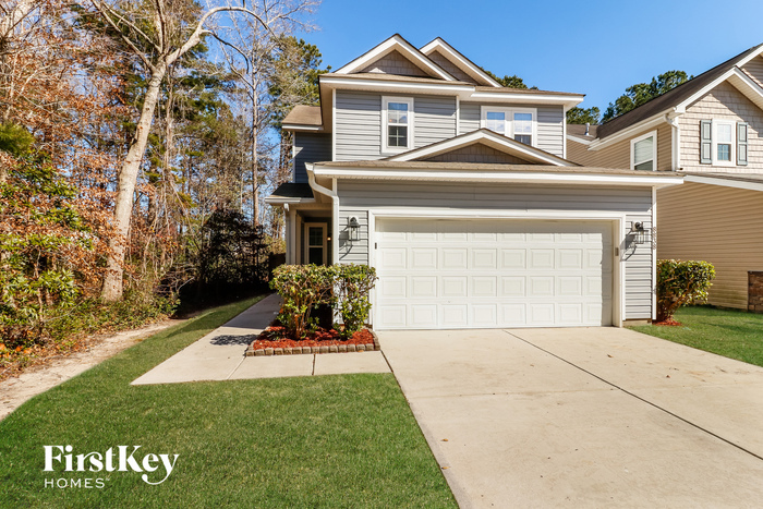 8838 Shadowglen Dr in North Charleston, SC - Building Photo