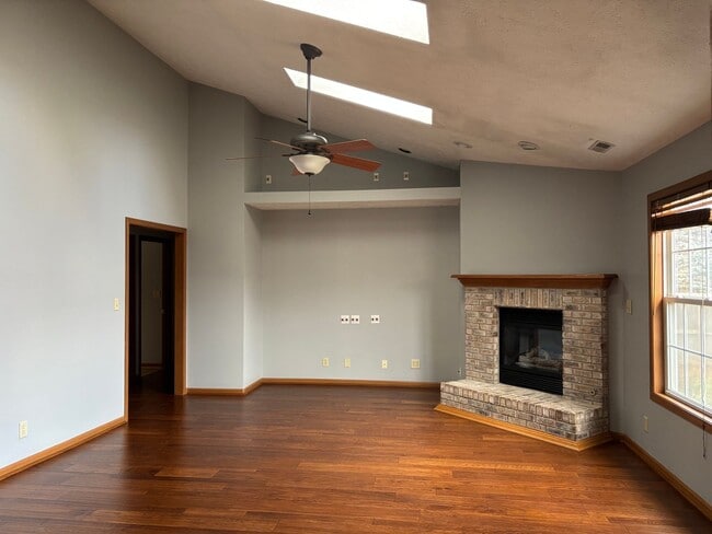 1422 Crusade Dr in West Lafayette, IN - Building Photo - Building Photo