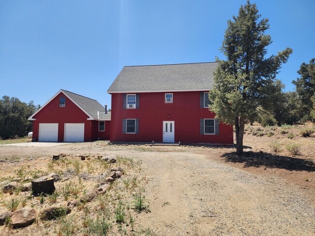 property at 2935 Jackrabbit Trail