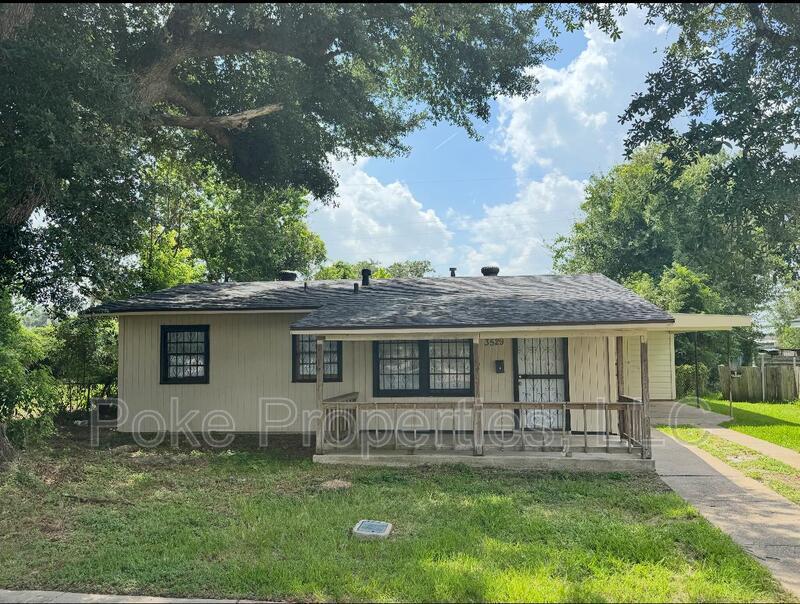 3529 Greinwich Blvd in Lake Charles, LA - Building Photo
