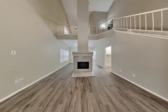 4327 Palmer Plantation Dr in Missouri City, TX - Building Photo - Building Photo