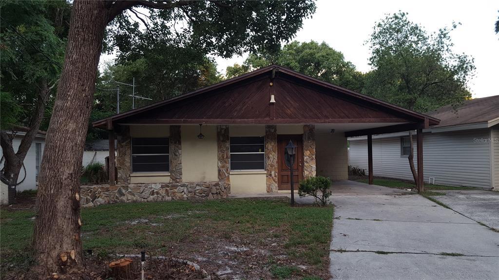 7111 N 9th St in Tampa, FL - Building Photo