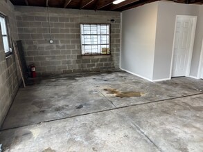 113 NE Lincoln Cir N in St. Petersburg, FL - Building Photo - Building Photo