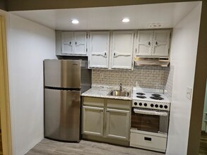 751 Adams Ave in Philadelphia, PA - Building Photo - Building Photo