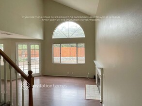 22845 Tamarack Ln in Santa Clarita, CA - Building Photo - Building Photo