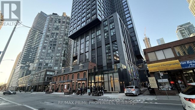 property at 8 Wellesley St W