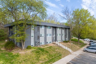 Fox Creek Apartments