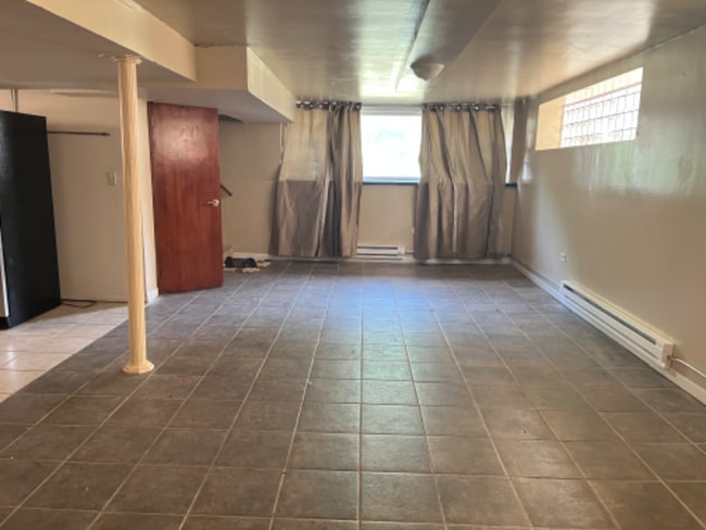 property at 7922 S Wood St