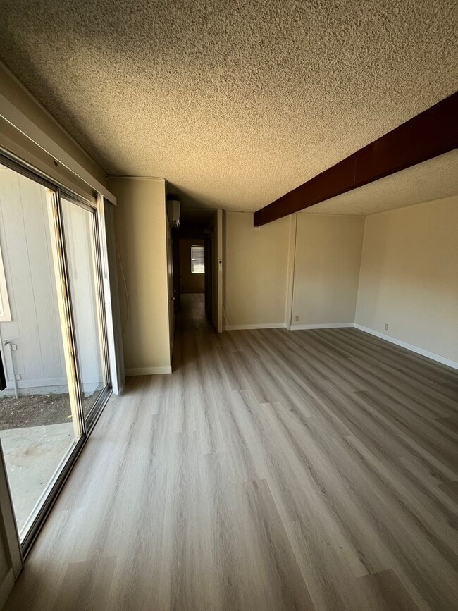 615-617-617 Adeline Pl in Davis, CA - Building Photo - Building Photo