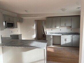 154 Lovell St in Worcester, MA - Building Photo - Building Photo