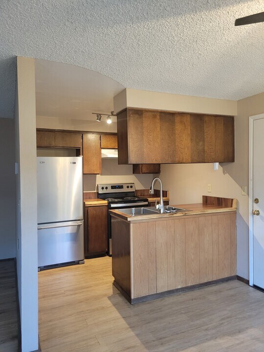 628 Cook St in Klamath Falls, OR - Building Photo