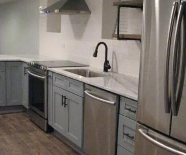 1864 N Bissell St in Chicago, IL - Building Photo - Building Photo