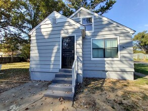 3733 Vernon Ave in Memphis, TN - Building Photo - Building Photo