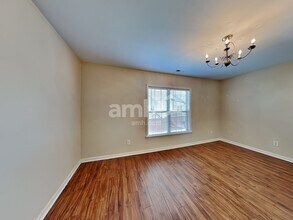 1419 Infinity Ln in Raleigh, NC - Building Photo - Building Photo