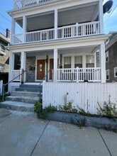 74 Newbury St, Unit 2 in Somerville, MA - Building Photo - Building Photo