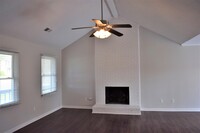 14008 Carriage Lake Dr in Charlotte, NC - Foto de edificio - Building Photo