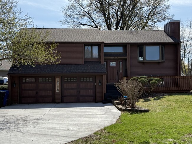 property at 2804 47th St