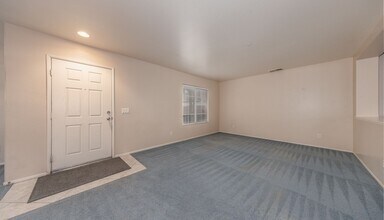 26475 Veronica Ct in Loma Linda, CA - Building Photo - Building Photo