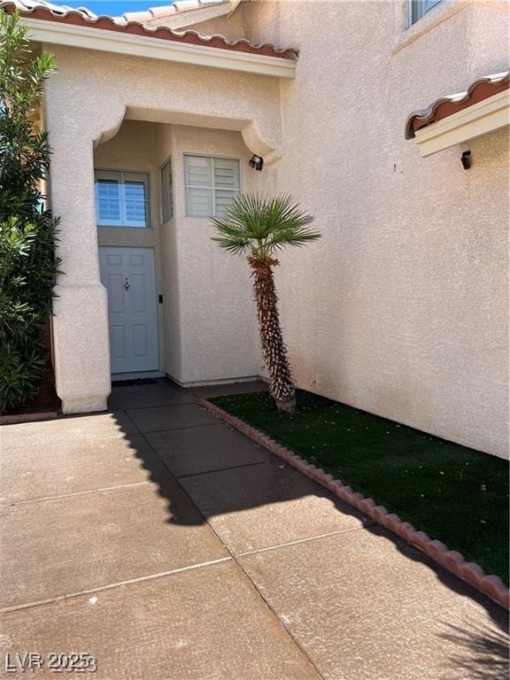 6996 Wine River Dr
