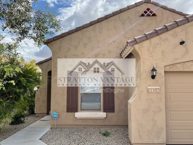 5437 W Maldonado Rd in Phoenix, AZ - Building Photo - Building Photo