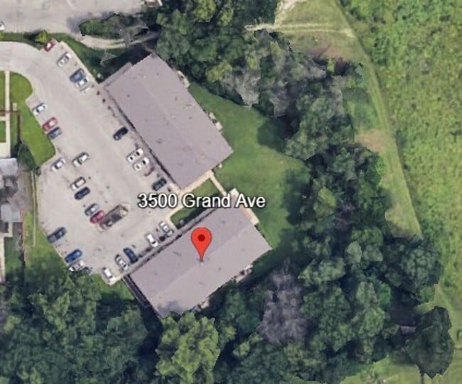 3500 Grand Ave in Ames, IA - Foto de edificio - Building Photo