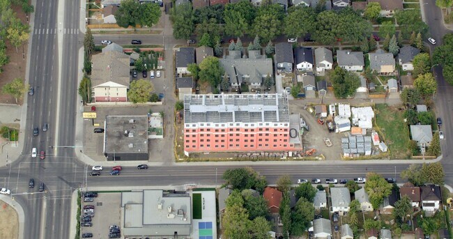 Stadium Plaza in Edmonton, AB - Building Photo - Building Photo