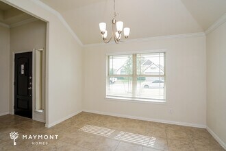 9106 Regan Wy in Mont Belvieu, TX - Building Photo - Building Photo