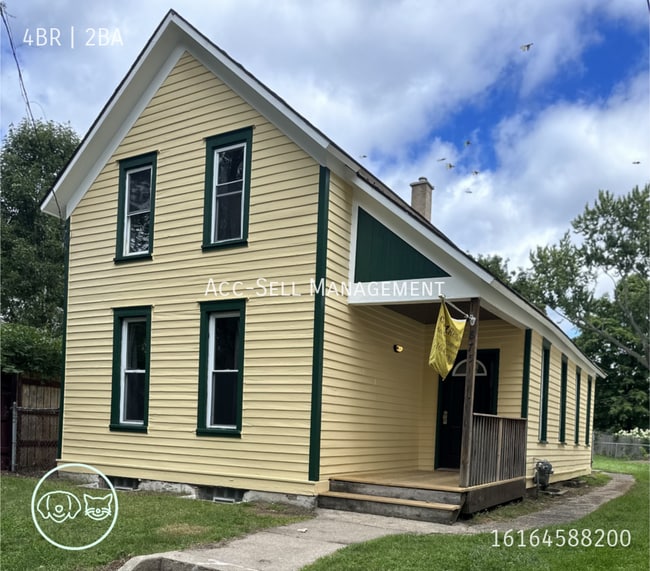 property at 875 10th St NW