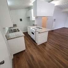 807-807 N Grandview Ave in Covina, CA - Building Photo - Building Photo