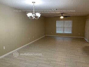 11617 Winterset Cove Dr in Riverview, FL - Foto de edificio - Building Photo