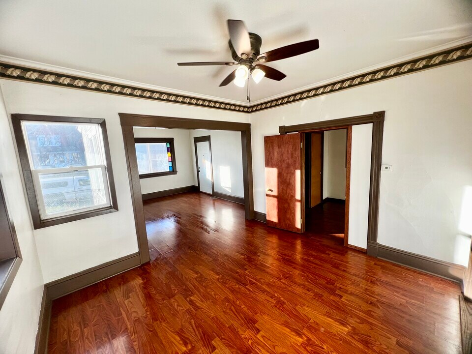 1162 Edgerton St, Unit 1 in St. Paul, MN - Building Photo