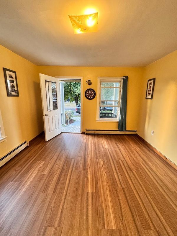 property at 10 Valley St