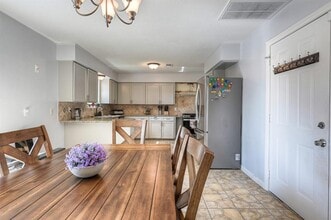 9527 Vilven Ln in Houston, TX - Building Photo - Building Photo