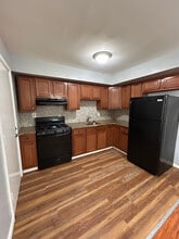 1409 Nicolay Way in Essex, MD - Building Photo - Building Photo