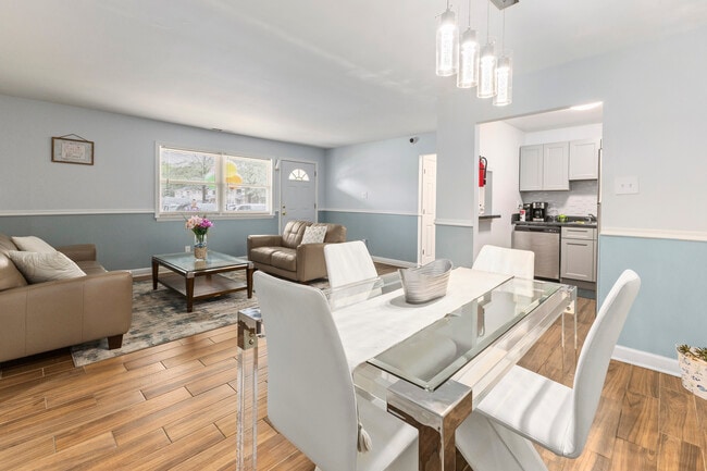 Pinewood Estates in Lindenwold, NJ - Foto de edificio - Building Photo