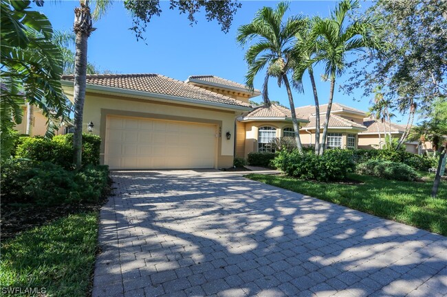 6769 Bent Grass Dr in Naples, FL - Foto de edificio - Building Photo