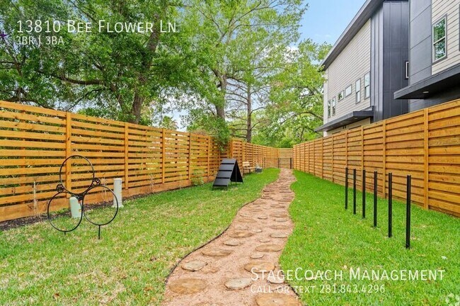 13810 Bee Flower Ln in Cypress, TX - Building Photo - Building Photo