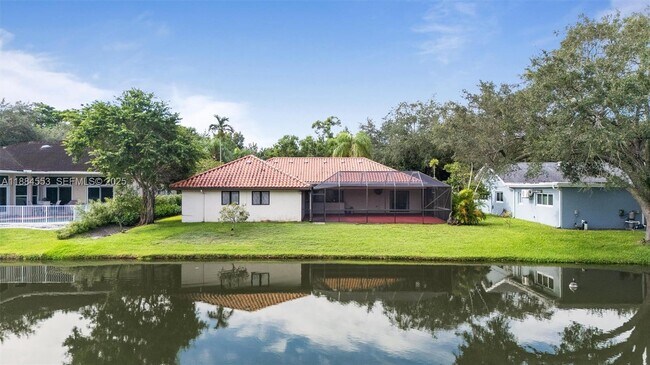 property at 9031 N New River Canal Rd