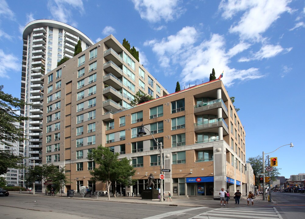 The Alexus in Toronto, ON - Building Photo