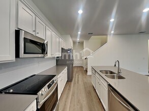 3720 Ctr Cv Ln in Apopka, FL - Building Photo - Building Photo