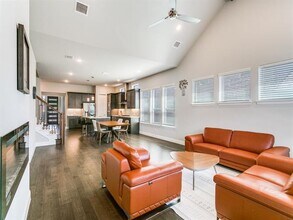 8443 Wild Rye Rd in Frisco, TX - Building Photo - Building Photo