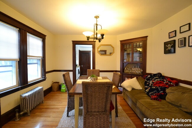 8 Niles St in Boston, MA - Building Photo - Building Photo